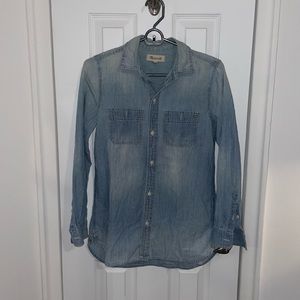 Madewell Tops | Madewell Denim Jean Button Down Top Size Xs | Color: Blue
